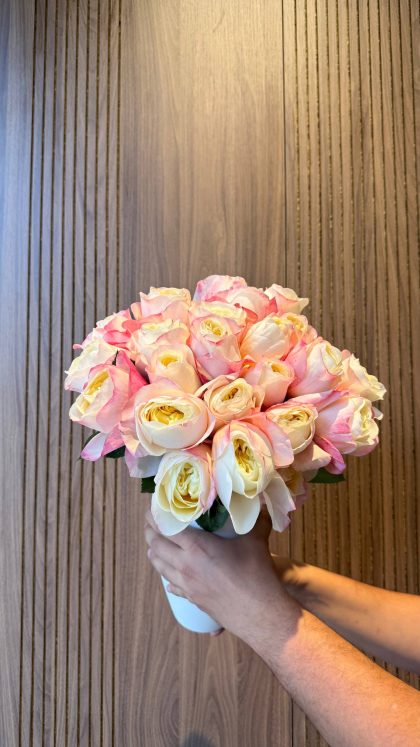 Пионовидная Одноголовая Роза Москва (Fatima Gardens) персиковый